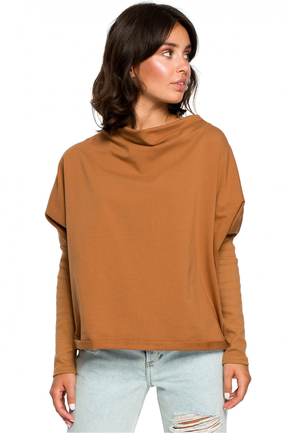 823143 Sweatshirt model 124061 BeWear