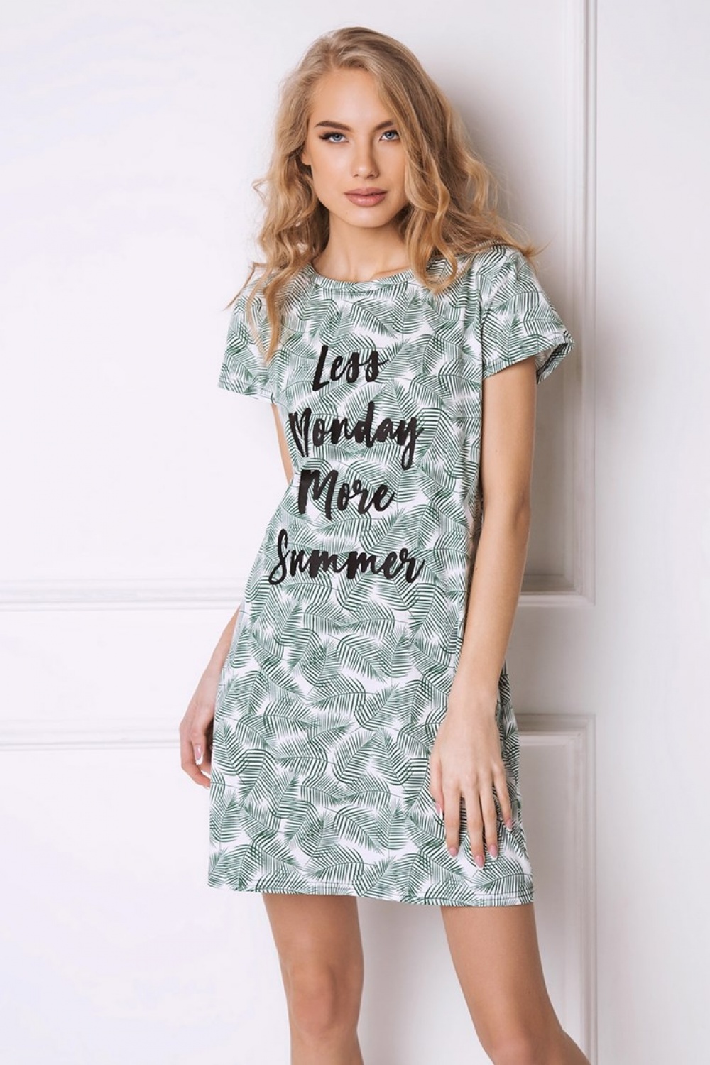 824024 Nightshirt model 124430 Aruelle