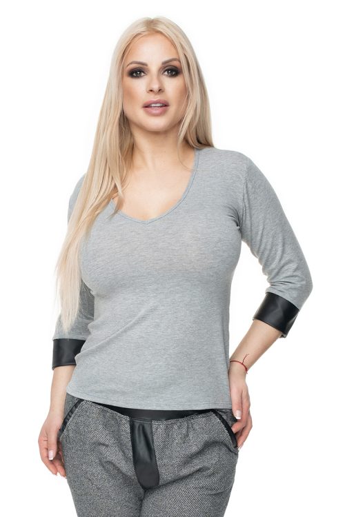 843748 Blouse model 131592 PeeKaBoo