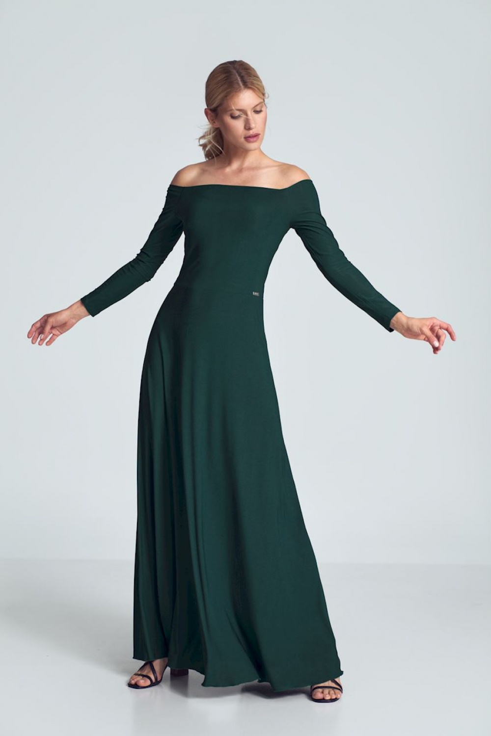 888425 Long dress model 147923 Figl