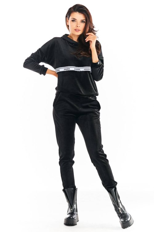 893293 Tracksuit trousers model 149784 awama