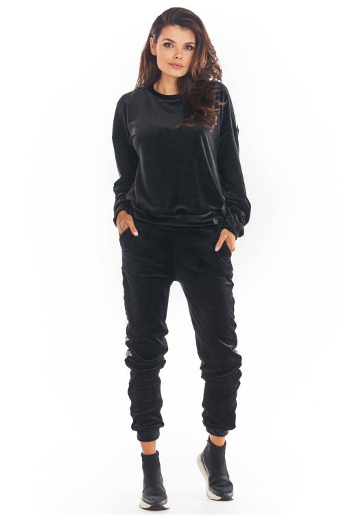 893372 Tracksuit trousers model 149805 awama