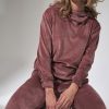 898476 Sweatshirt model 151807 Figl