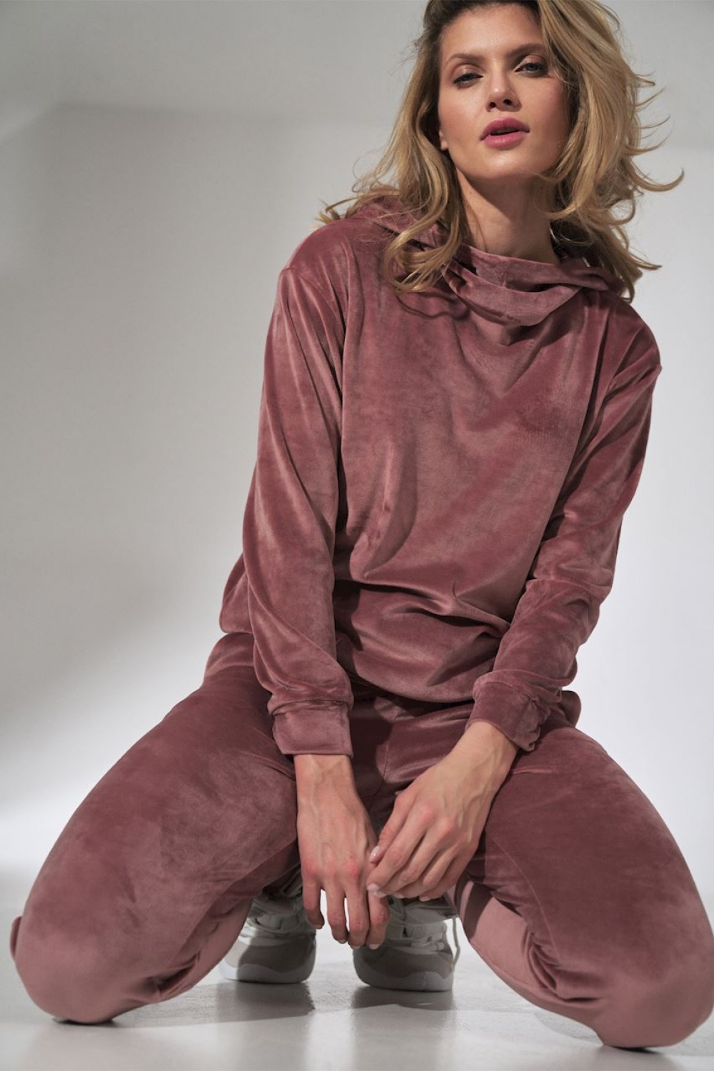 898476 Sweatshirt model 151807 Figl