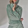 898488 Sweatshirt model 151810 Figl