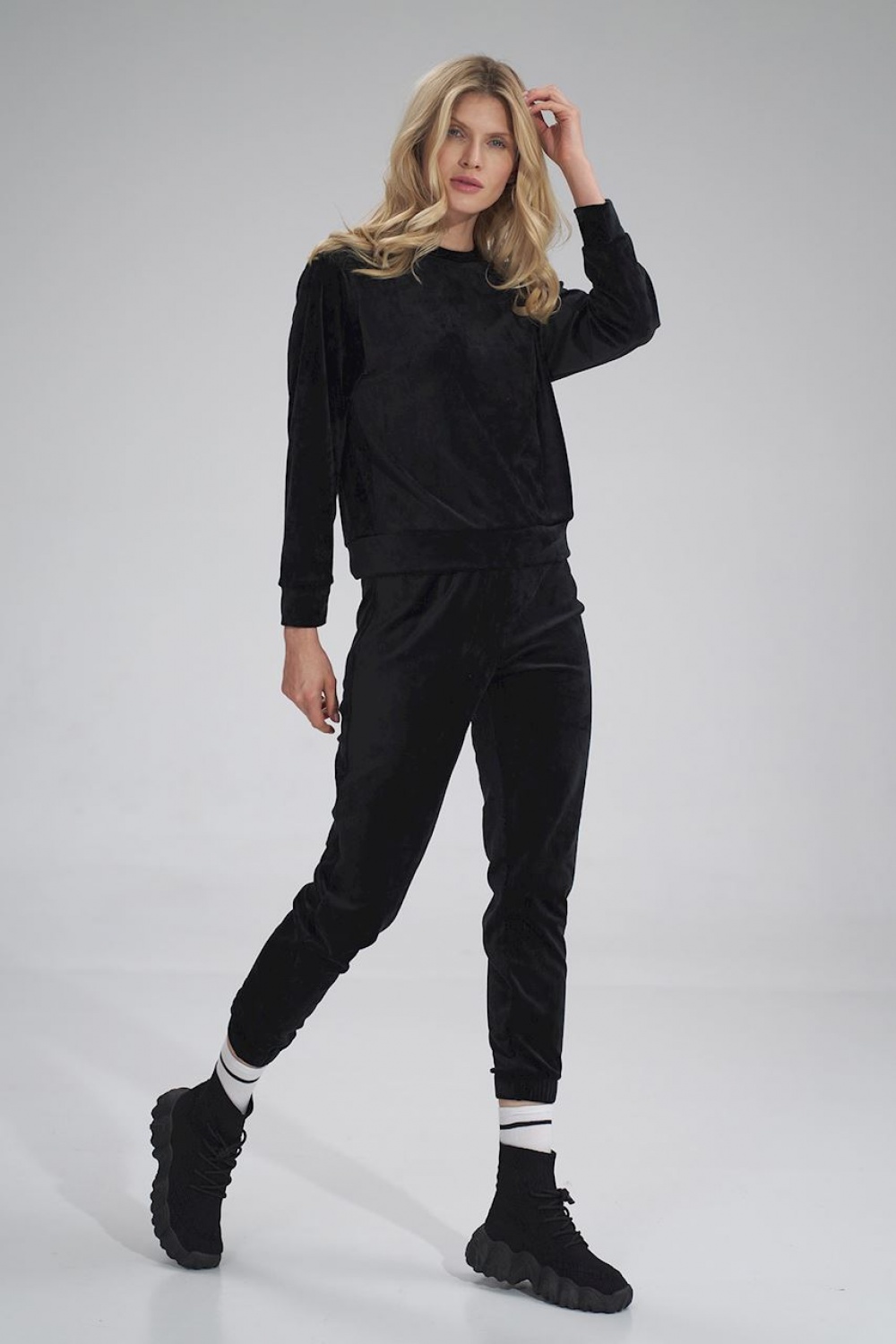 906284 Tracksuit trousers model 154665 Figl