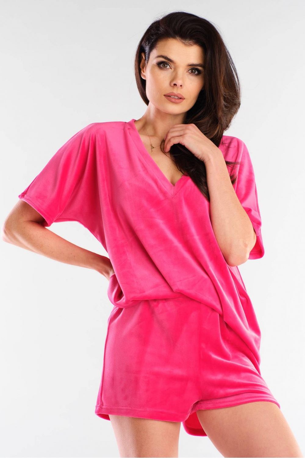 906702 Shorts model 154792 awama