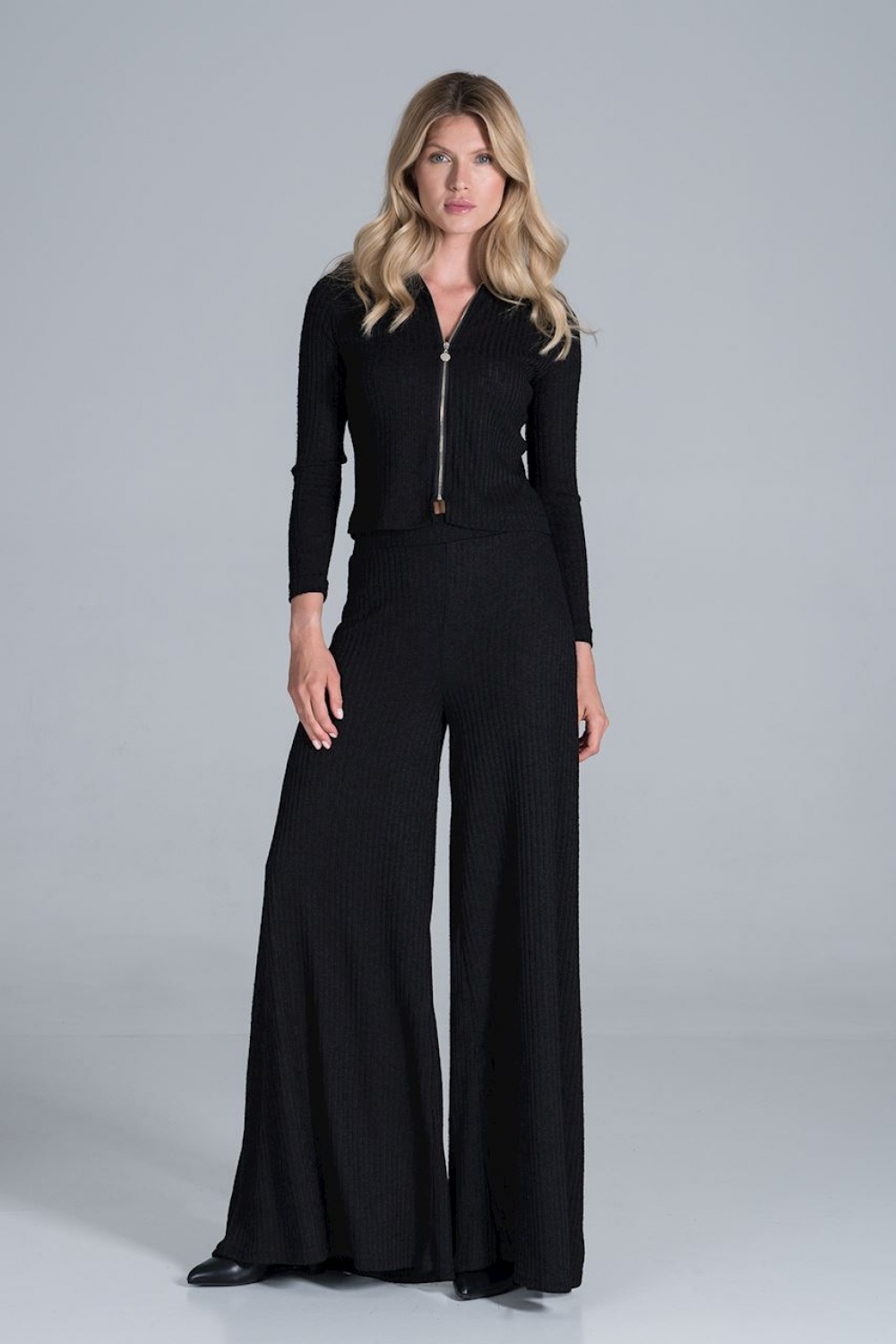 913936 Trousers model 157540 Figl