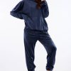 916884 Tracksuit trousers model 158609 awama