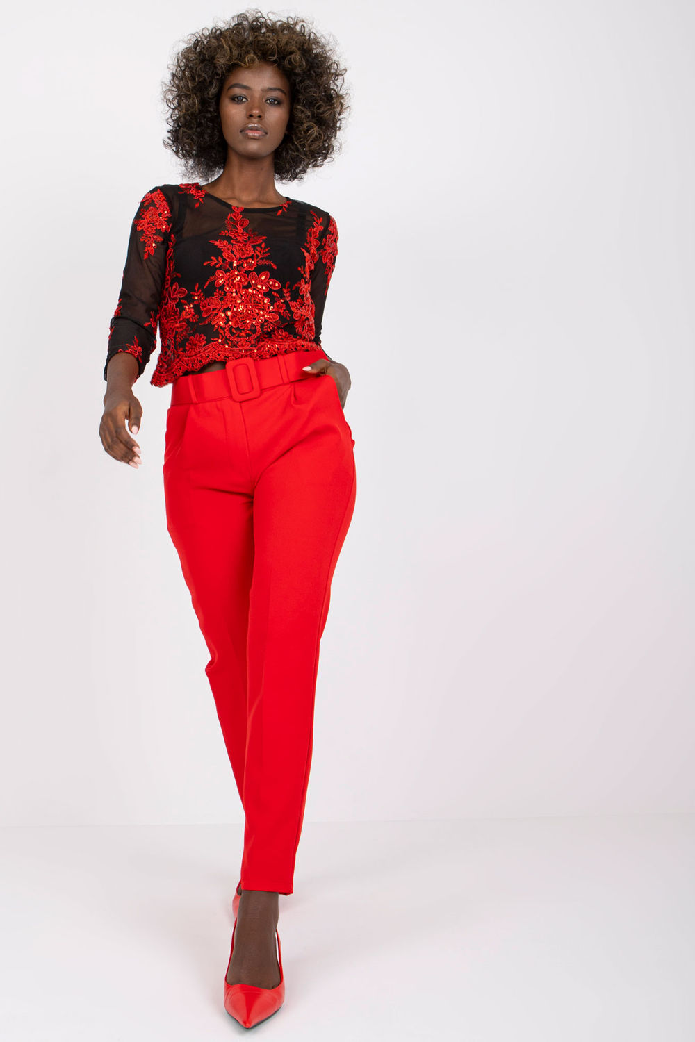 940699 Women trousers model 166888 Italy Moda