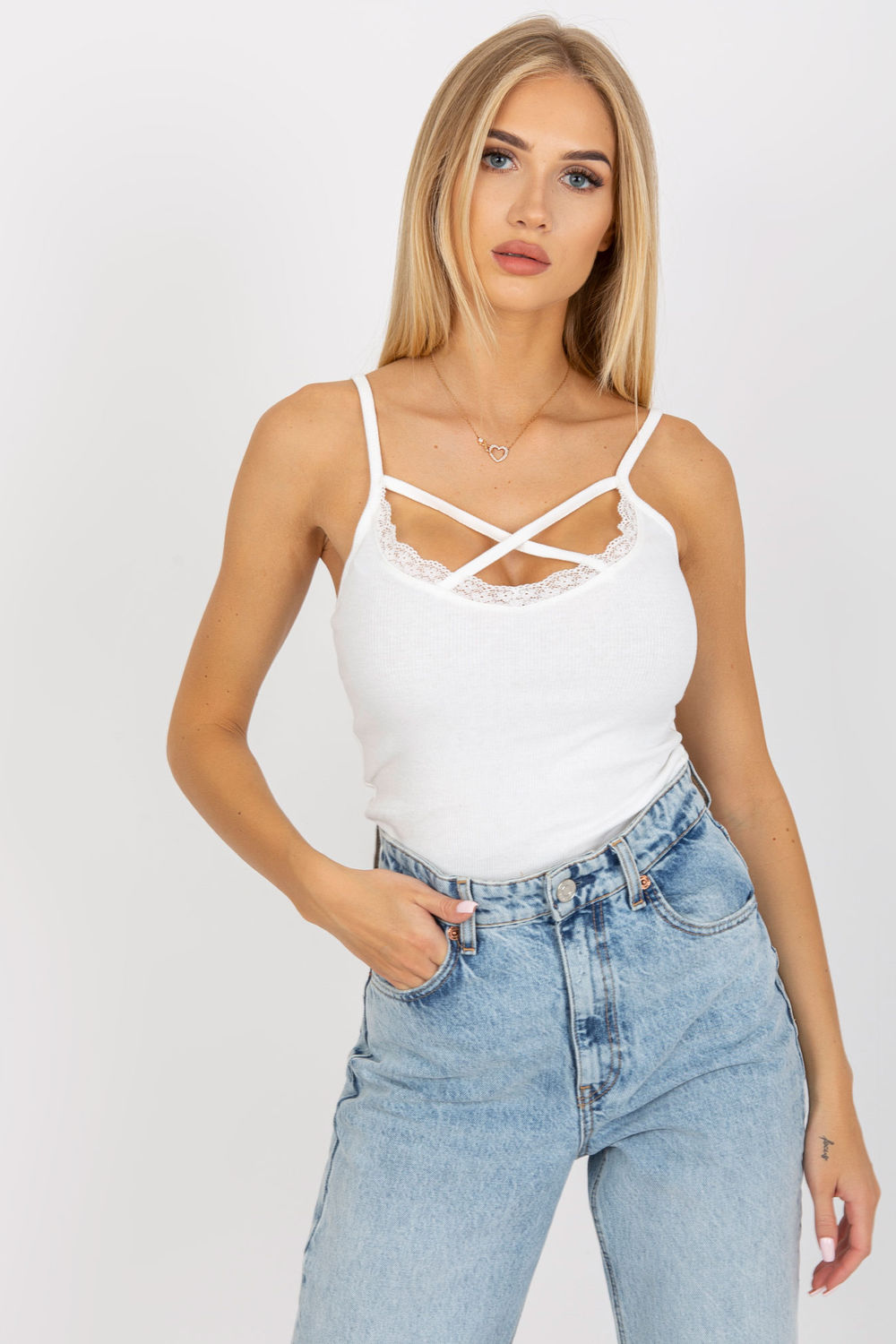 941346 Top model 167105 Och Bella