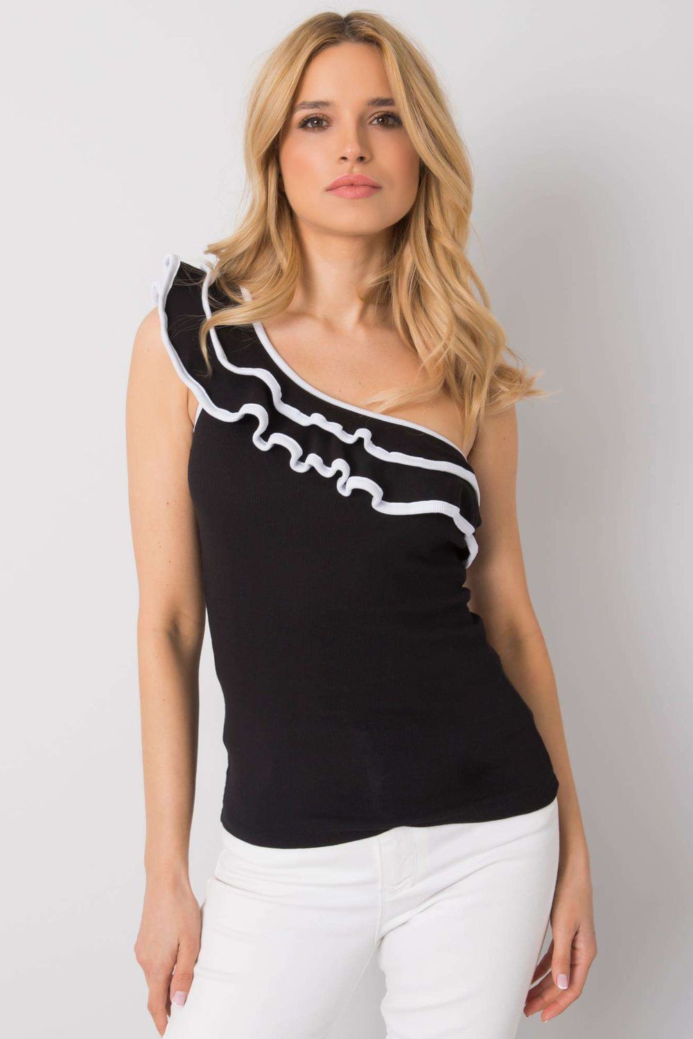 942646 Top model 167527 Och Bella