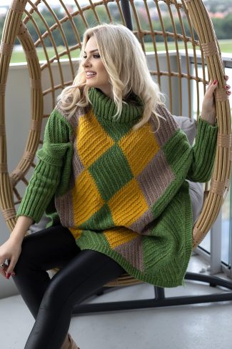 953373 Turtleneck model 171305 PeeKaBoo