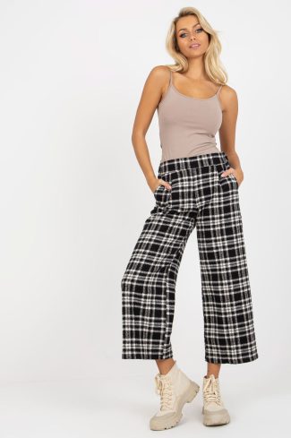 964336 Women trousers model 174997 Lakerta