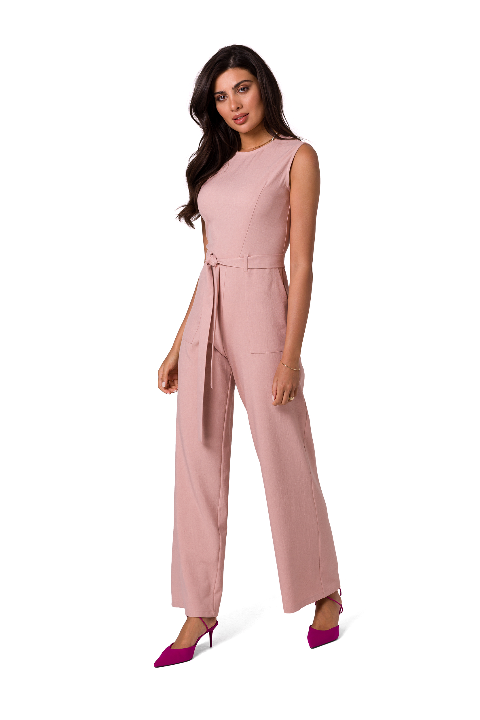 973332 Suit model 177970 BeWear