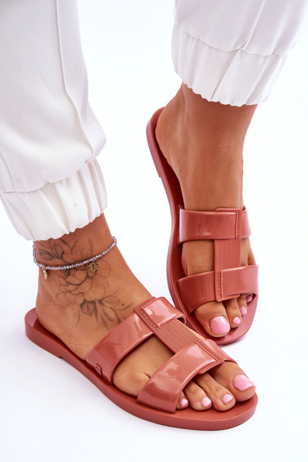 974338 Flip-flops model 178354 Step in style