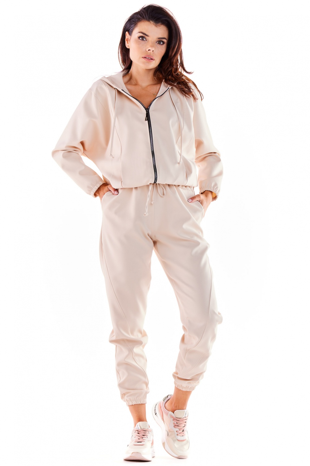 975197 Sweatshirt model 178657 awama