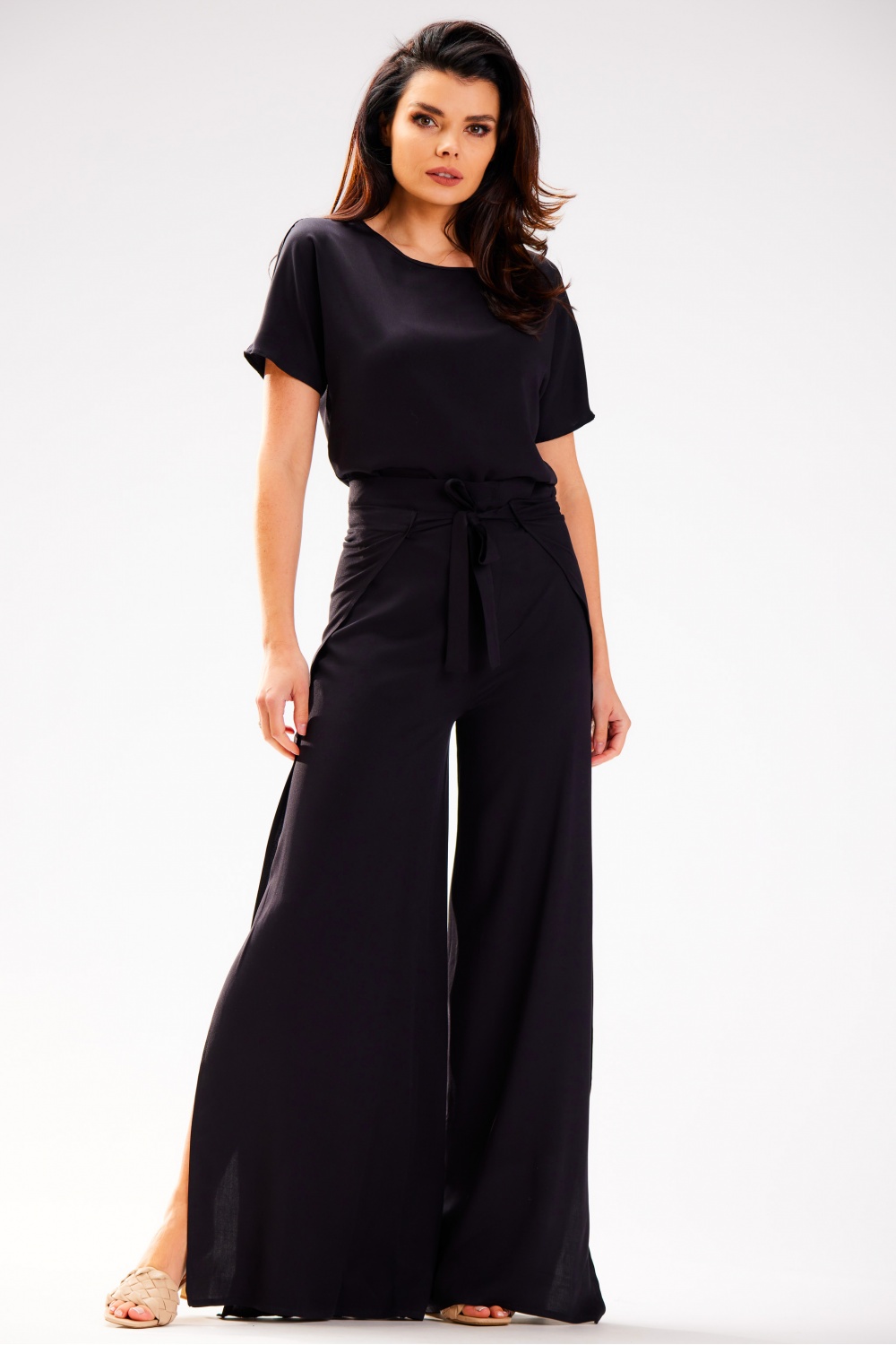 982503 Women trousers model 181096 awama