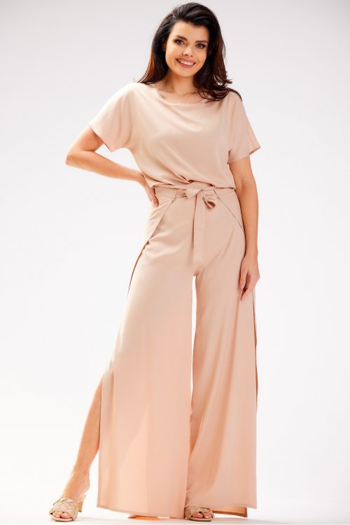 982506 Women trousers model 181097 awama
