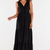 982535 Daydress model 181109 awama