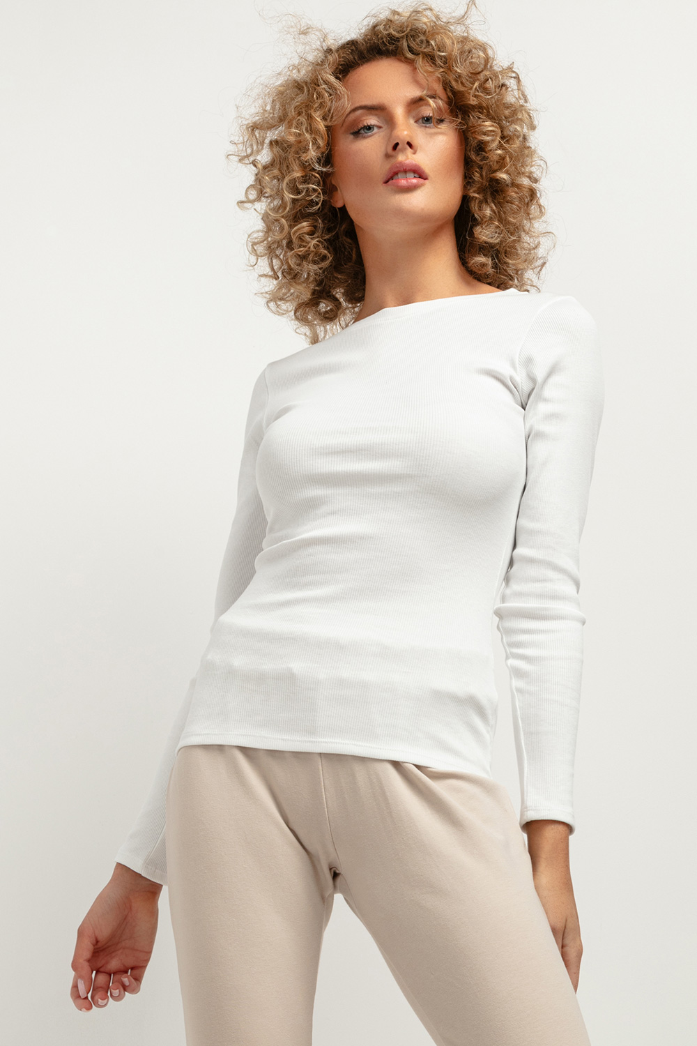 988544 Blouse model 183167 Tessita