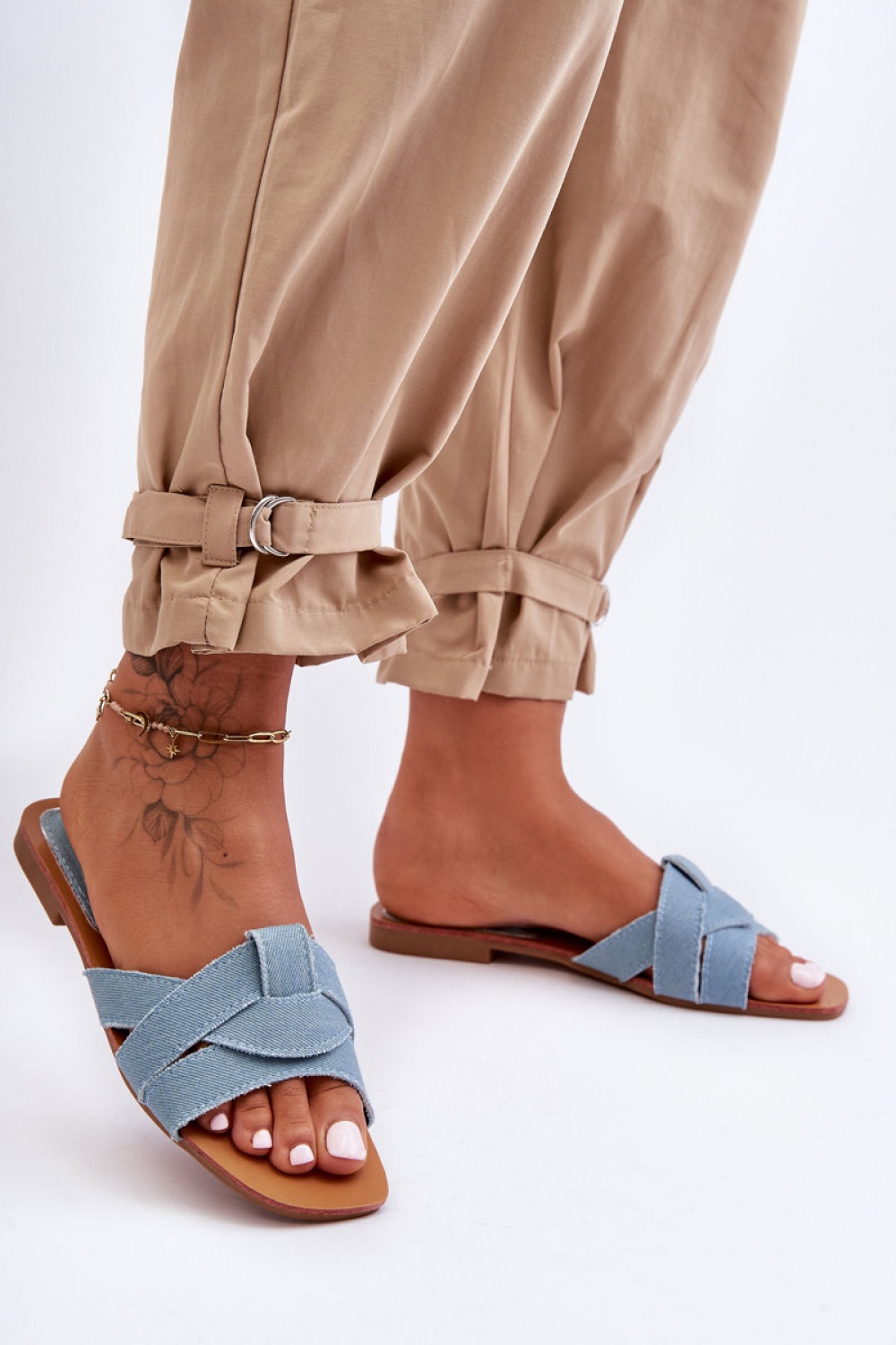 989457 Flip-flops model 183491 Step in style