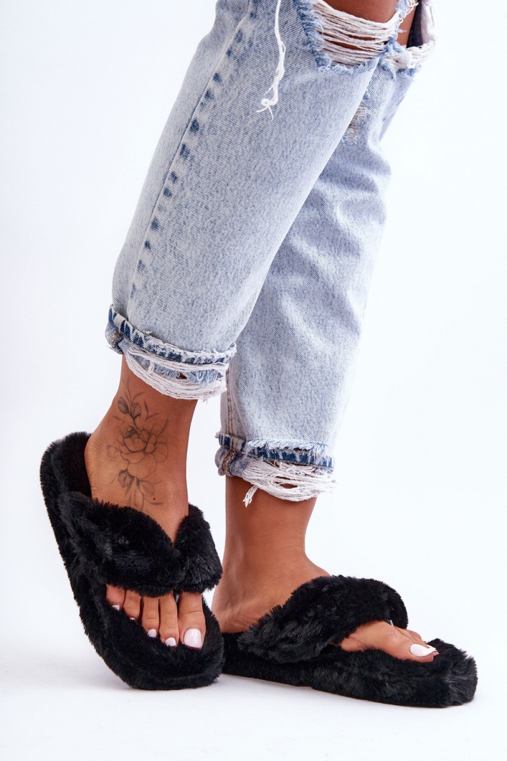 989723 Japanese flip-flops model 183601 Step in style