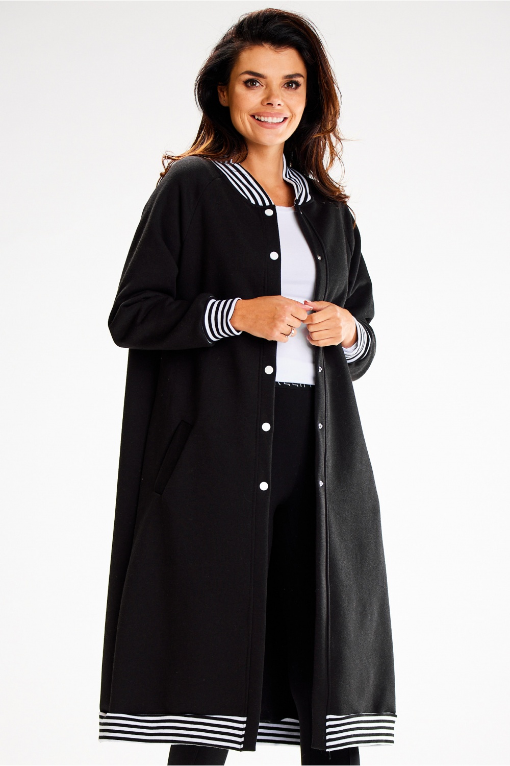 999972 Sweatshirt model 187130 awama