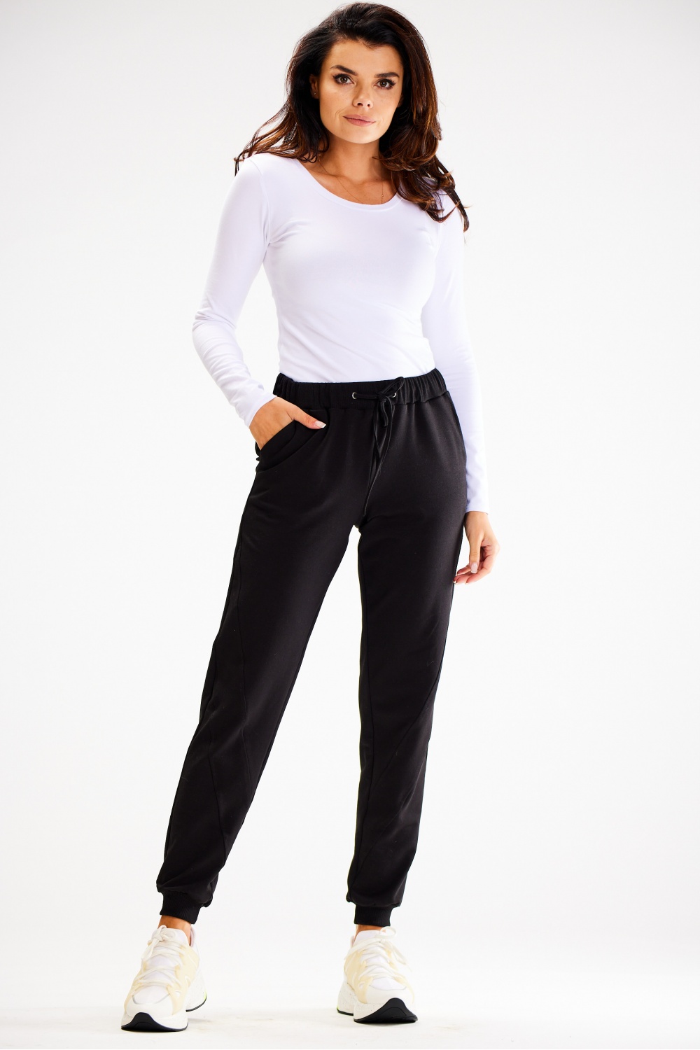 999998 Tracksuit trousers model 187143 awama