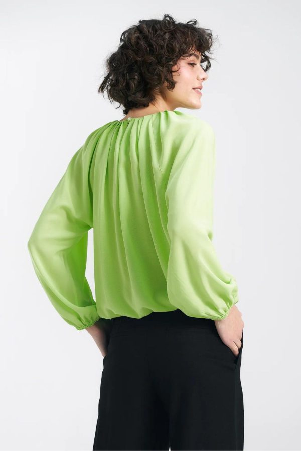 green Blouse model 192972 Nife