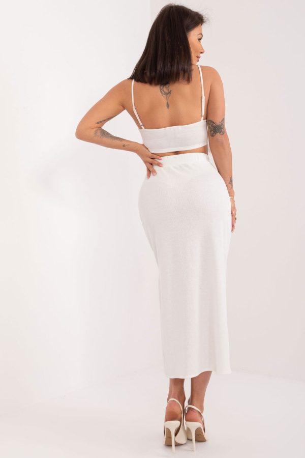 beige Long skirt model 195197 Lakerta