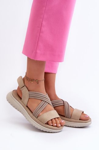 1032099 Buskin model 197711 Step in style