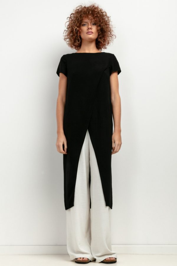 black Tunic model 198568 Tessita