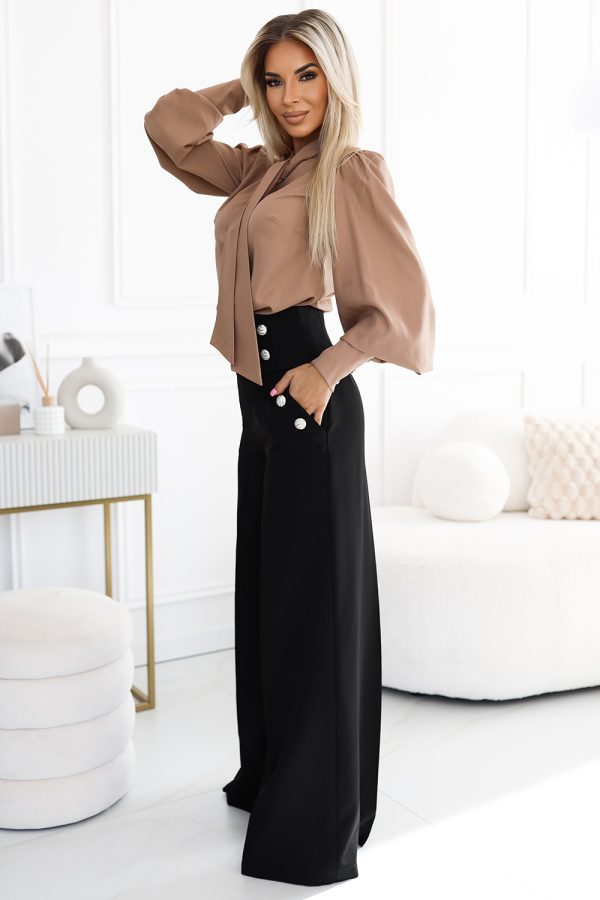 black Trousers model 204444 Numoco