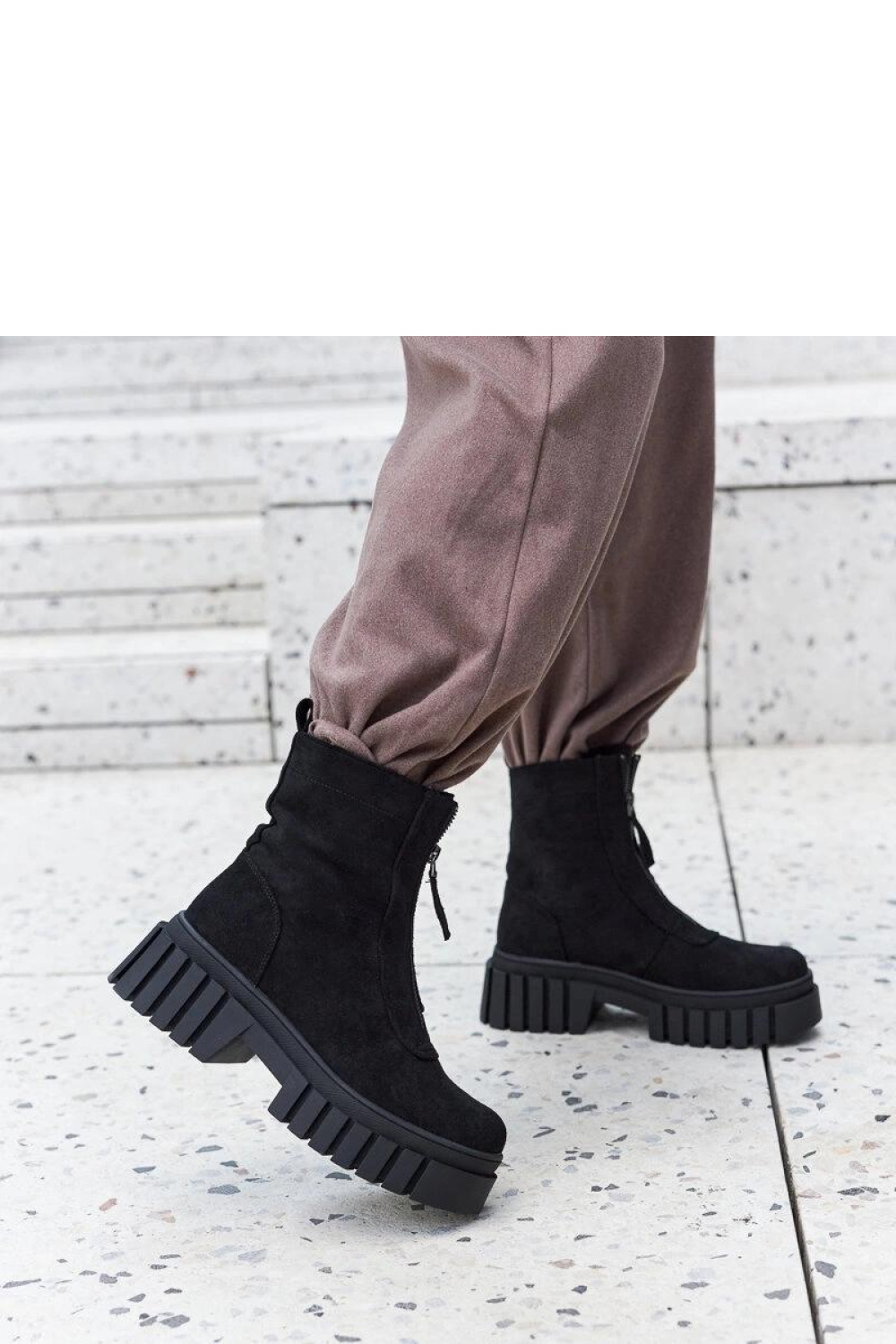 1052666 Boots model 204615 Solea