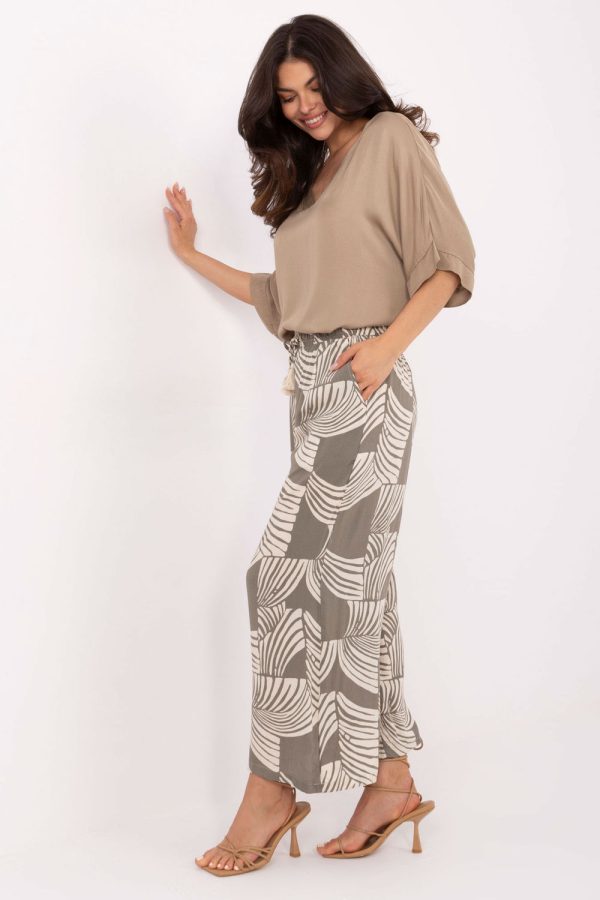 green Women trousers model 215119 Sublevel