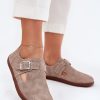 1084673 Barefoot model 215142 Step in style