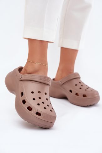 1087186 Flip-flops model 215960 Step in style
