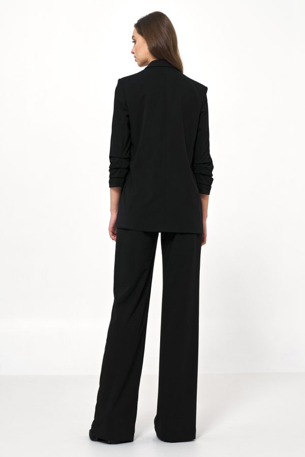 black Jacket model 216881 Nife