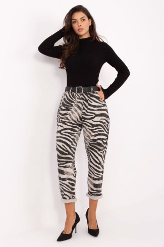Women trousers model 218442 Italy Moda