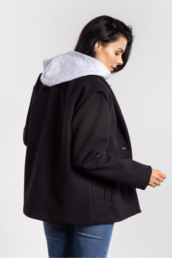 black Jacket model 218961 awama