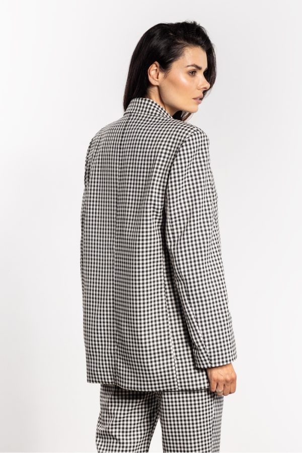 white Jacket model 218971 awama