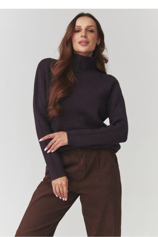 1101818 violet Turtleneck model 220773 Makadamia