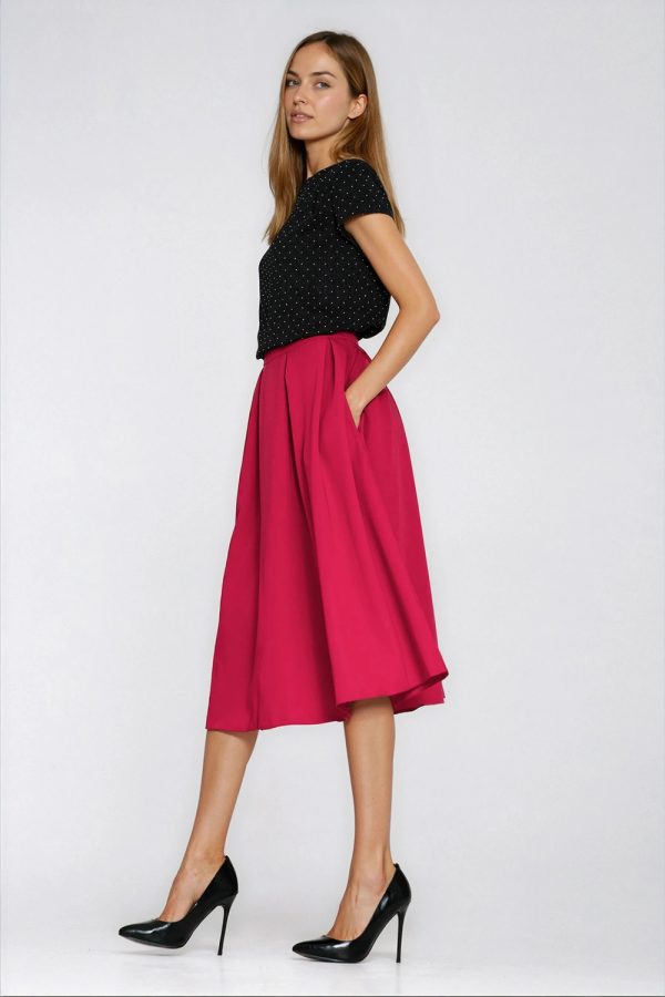 red Skirt model 223284 Nife
