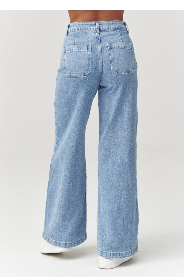 blue Jeans model 223366 Makadamia