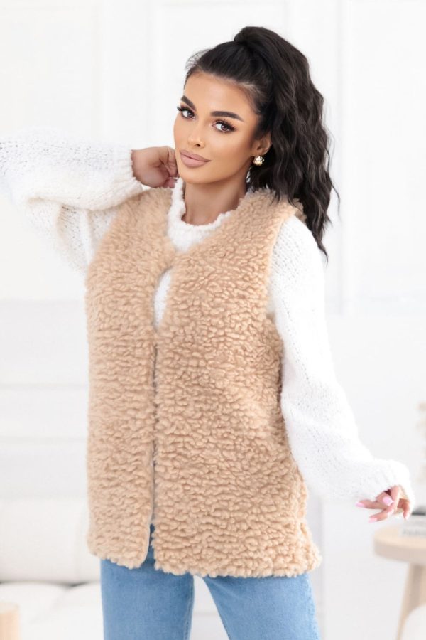 beige Gilet model 223982 Factory Price