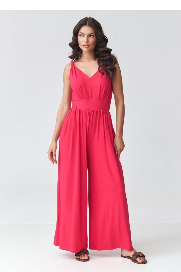 pink Suit model 225659 Makadamia