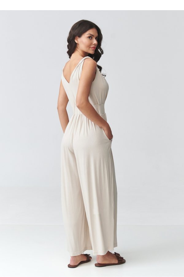 beige Suit model 225661 Makadamia