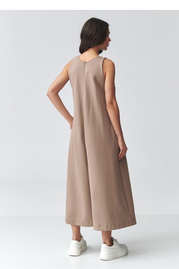 brown Suit model 225671 Makadamia