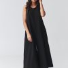 1118152 black Suit model 225673 Makadamia